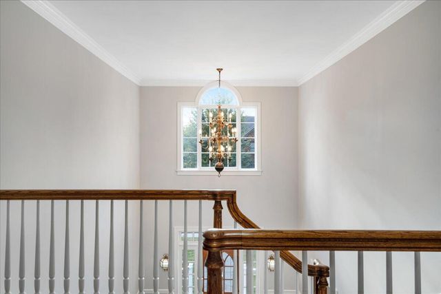 4189 John Alden Lane, Lexington, KY 40504