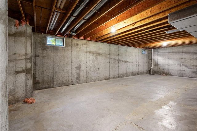 4189 John Alden Lane, Lexington, KY 40504