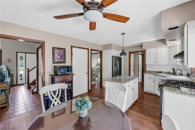 8538 Seaton Place, Mentor, OH 44060