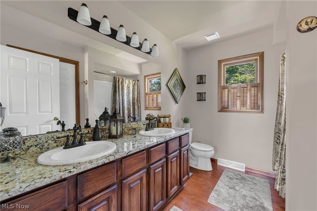 8538 Seaton Place, Mentor, OH 44060