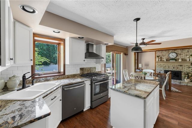 8538 Seaton Place, Mentor, OH 44060