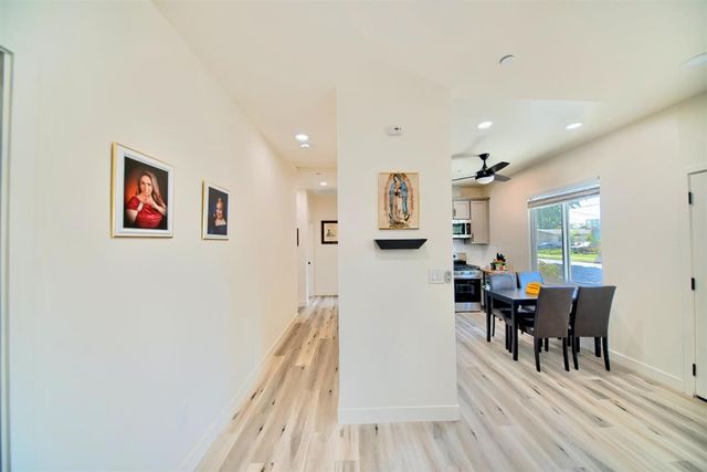 213 W South Street, Tracy, CA 95376