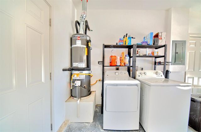 213 W South Street, Tracy, CA 95376