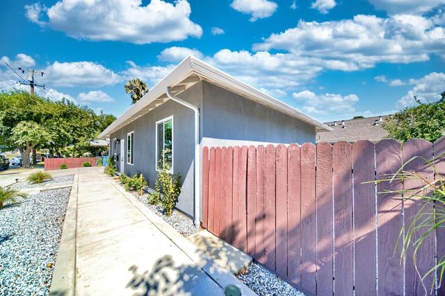 213 W South Street, Tracy, CA 95376