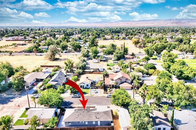 213 W South Street, Tracy, CA 95376