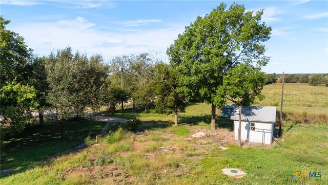 8671 Buckhorn Cemetery Rd, Moody, TX 76557