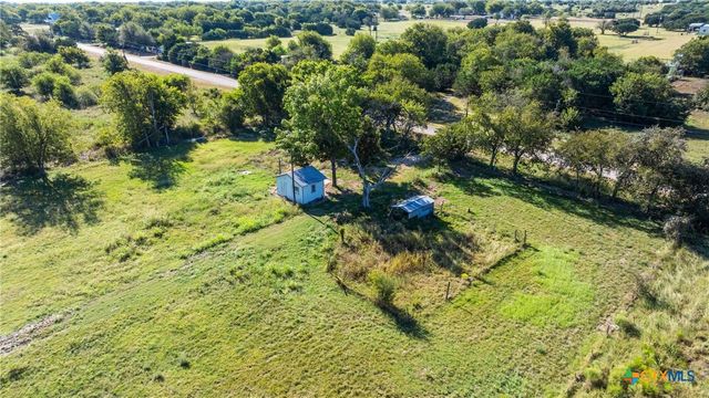 8671 Buckhorn Cemetery Rd, Moody, TX 76557