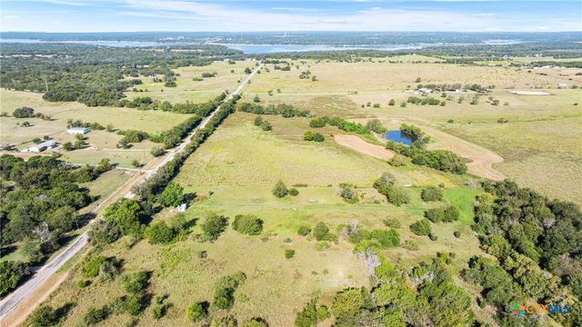 8671 Buckhorn Cemetery Rd, Moody, TX 76557