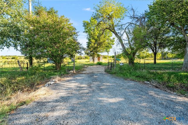 8671 Buckhorn Cemetery Rd, Moody, TX 76557