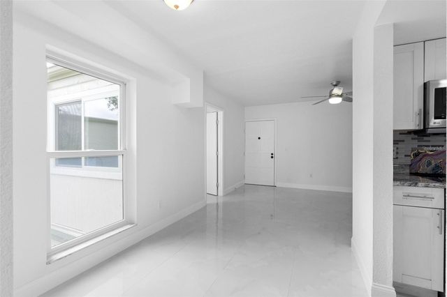 4611 W NORTH B STREET 228, Tampa, FL 33609