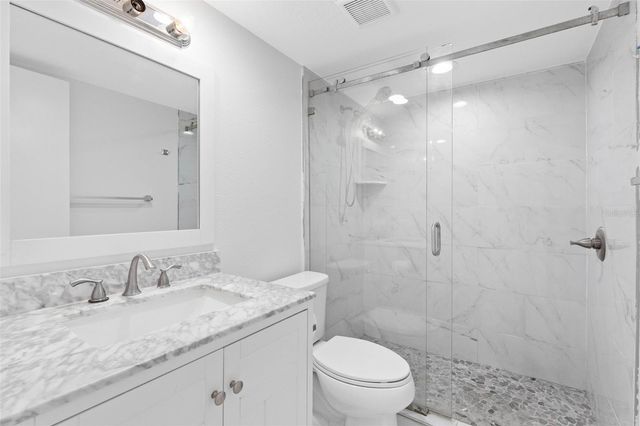 4611 W NORTH B STREET 228, Tampa, FL 33609