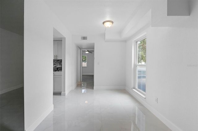 4611 W NORTH B STREET 228, Tampa, FL 33609