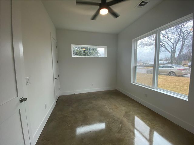 1916 Webberville RD B, Austin, TX 78721