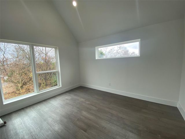 1916 Webberville RD B, Austin, TX 78721
