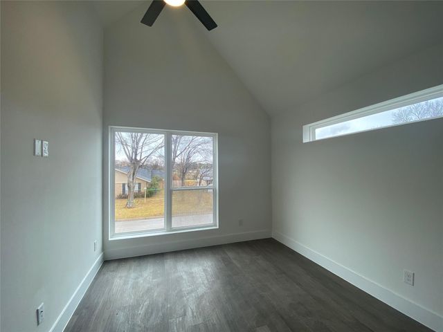 1916 Webberville RD B, Austin, TX 78721