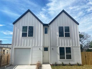 1916 Webberville RD B, Austin, TX 78721