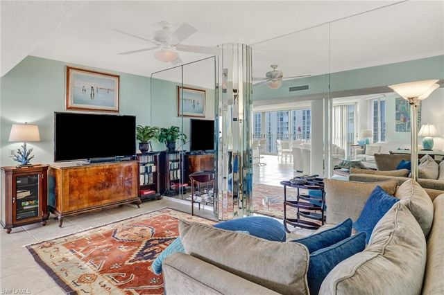 4041 Gulf Shore BLVD N PH-4, Naples, FL 34103