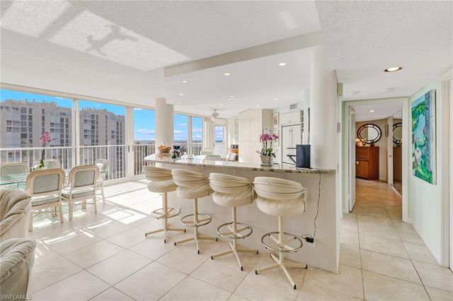 4041 Gulf Shore BLVD N PH-4, Naples, FL 34103