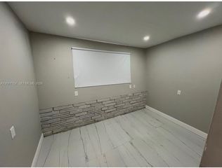 6060 NW 7th Street, Miami, FL 33126
