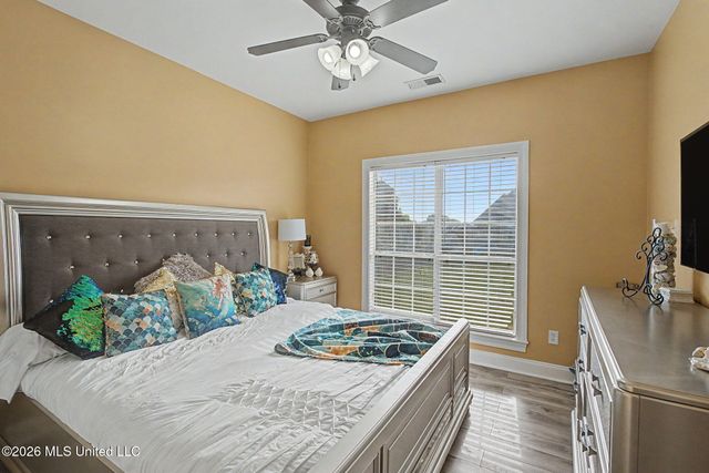 3473 E Enclave Drive, Southaven, MS 38672