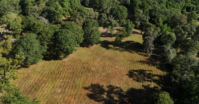31322-1 Strathmore Road, Waller, TX 77484