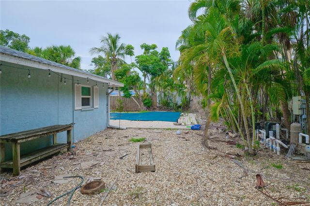 266 OGDEN STREET, Sarasota, FL 34242