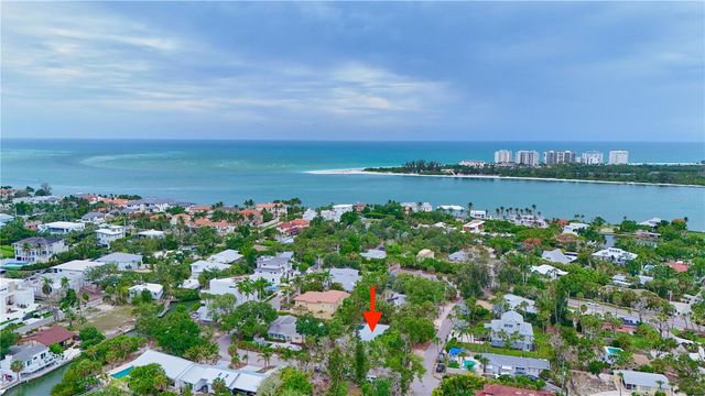266 OGDEN STREET, Sarasota, FL 34242