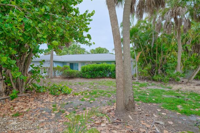 266 OGDEN STREET, Sarasota, FL 34242