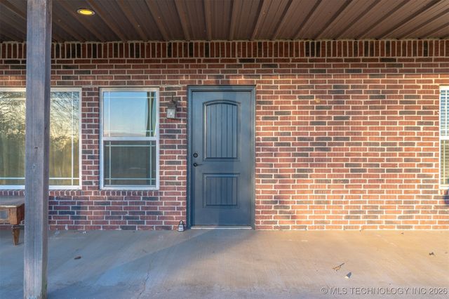 10854 S 305th East Avenue, Coweta, OK 74429