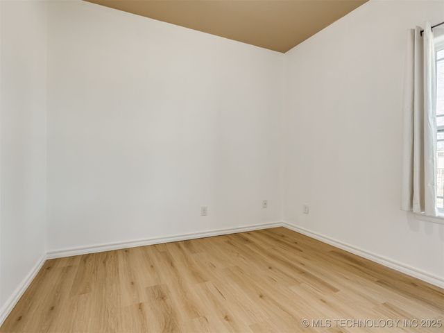 10854 S 305th East Avenue, Coweta, OK 74429