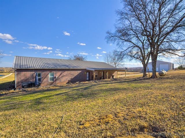 10854 S 305th East Avenue, Coweta, OK 74429