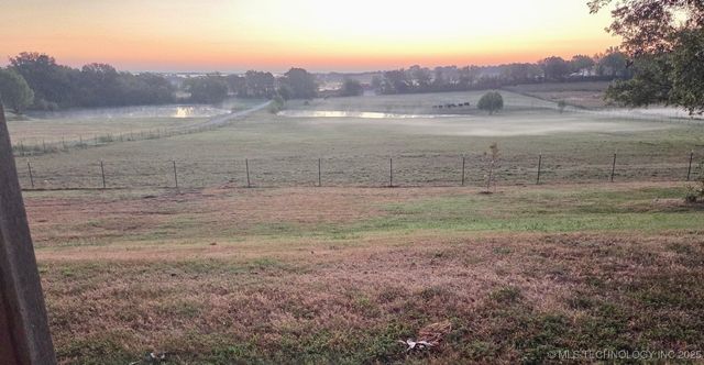 10854 S 305th East Avenue, Coweta, OK 74429