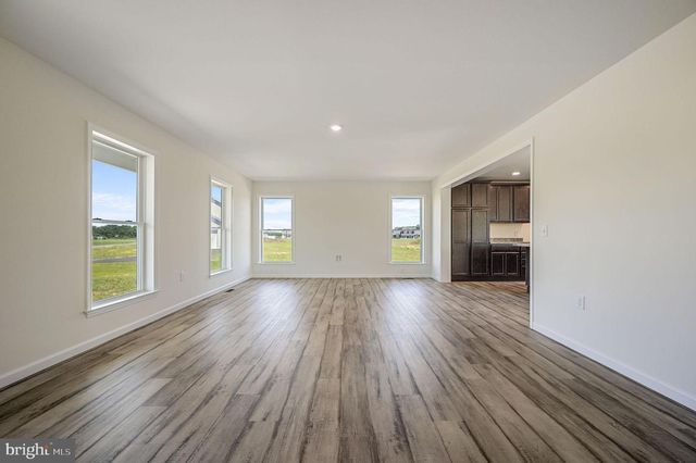 26353 MEADOW LN, Ellendale, DE 19941