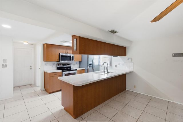6345 PATELLA AVENUE, New Port Richey, FL 34653