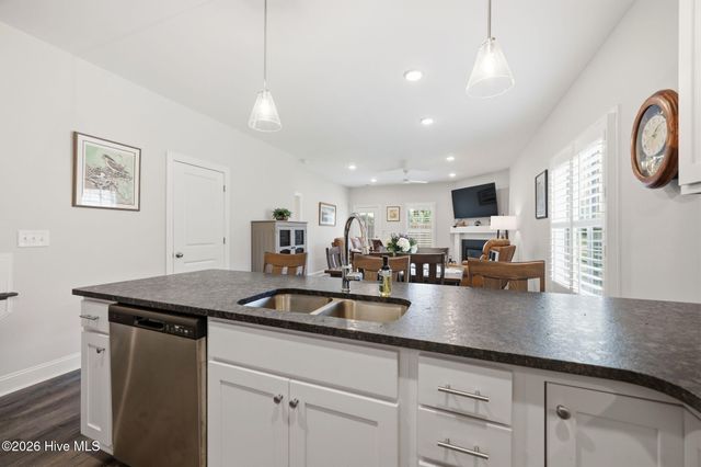 1417 Dorset Drive B, Greenville, NC 27834