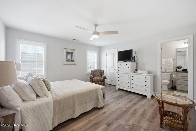 1417 Dorset Drive B, Greenville, NC 27834