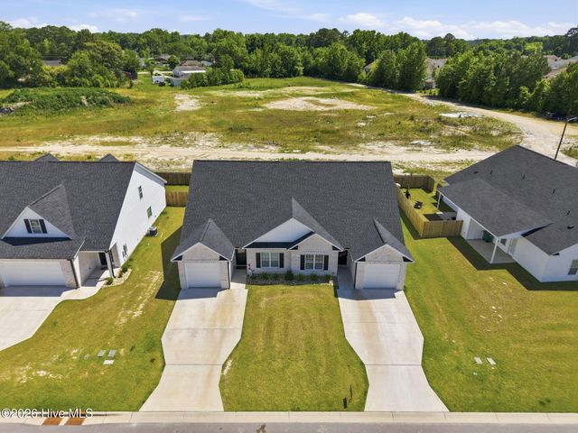 1417 Dorset Drive B, Greenville, NC 27834