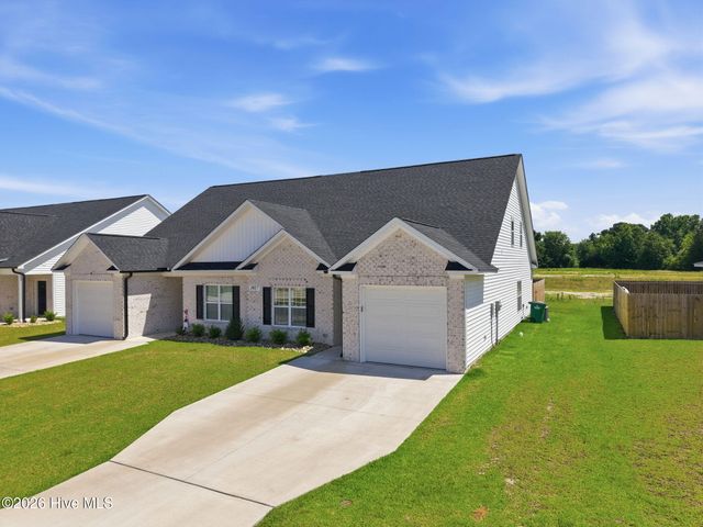1417 Dorset Drive B, Greenville, NC 27834
