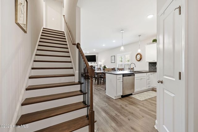 1417 Dorset Drive B, Greenville, NC 27834