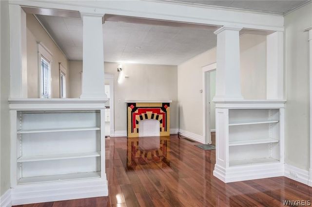 1217 Walden Avenue, Cheektowaga, NY 14211