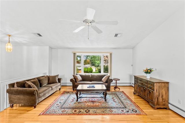 2 Ryan Lane, North Providence, RI 02911