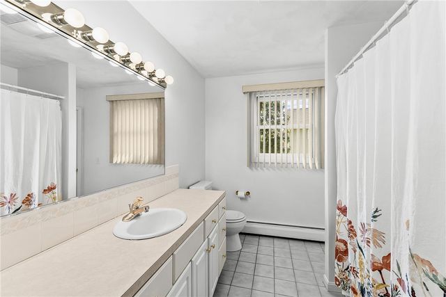 2 Ryan Lane, North Providence, RI 02911