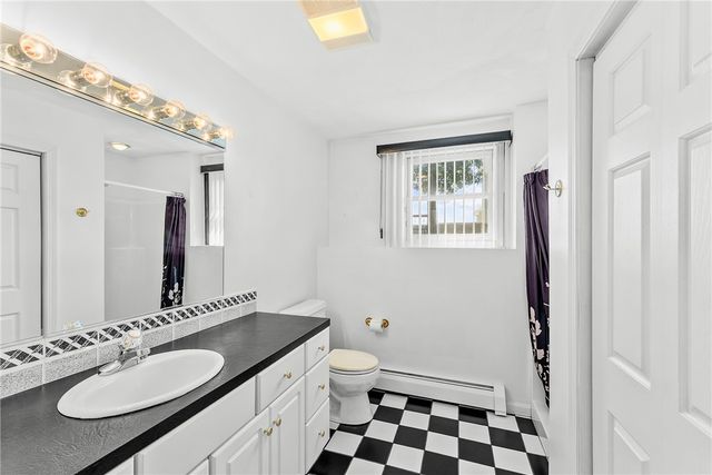 2 Ryan Lane, North Providence, RI 02911