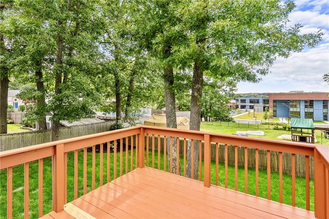 2 Ryan Lane, North Providence, RI 02911