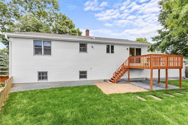 2 Ryan Lane, North Providence, RI 02911