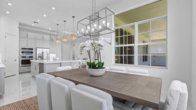 9508 St. Germain, Palm Beach Gardens, FL 33412