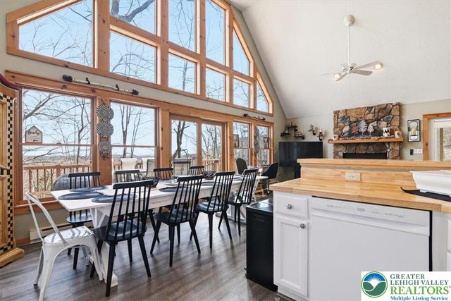 111 High Mountain Lane, Coolbaugh Twp, PA 18347