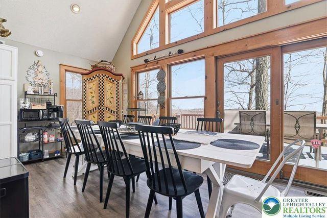 111 High Mountain Lane, Coolbaugh Twp, PA 18347