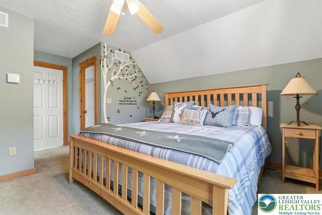 111 High Mountain Lane, Coolbaugh Twp, PA 18347