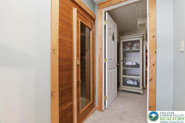 111 High Mountain Lane, Coolbaugh Twp, PA 18347